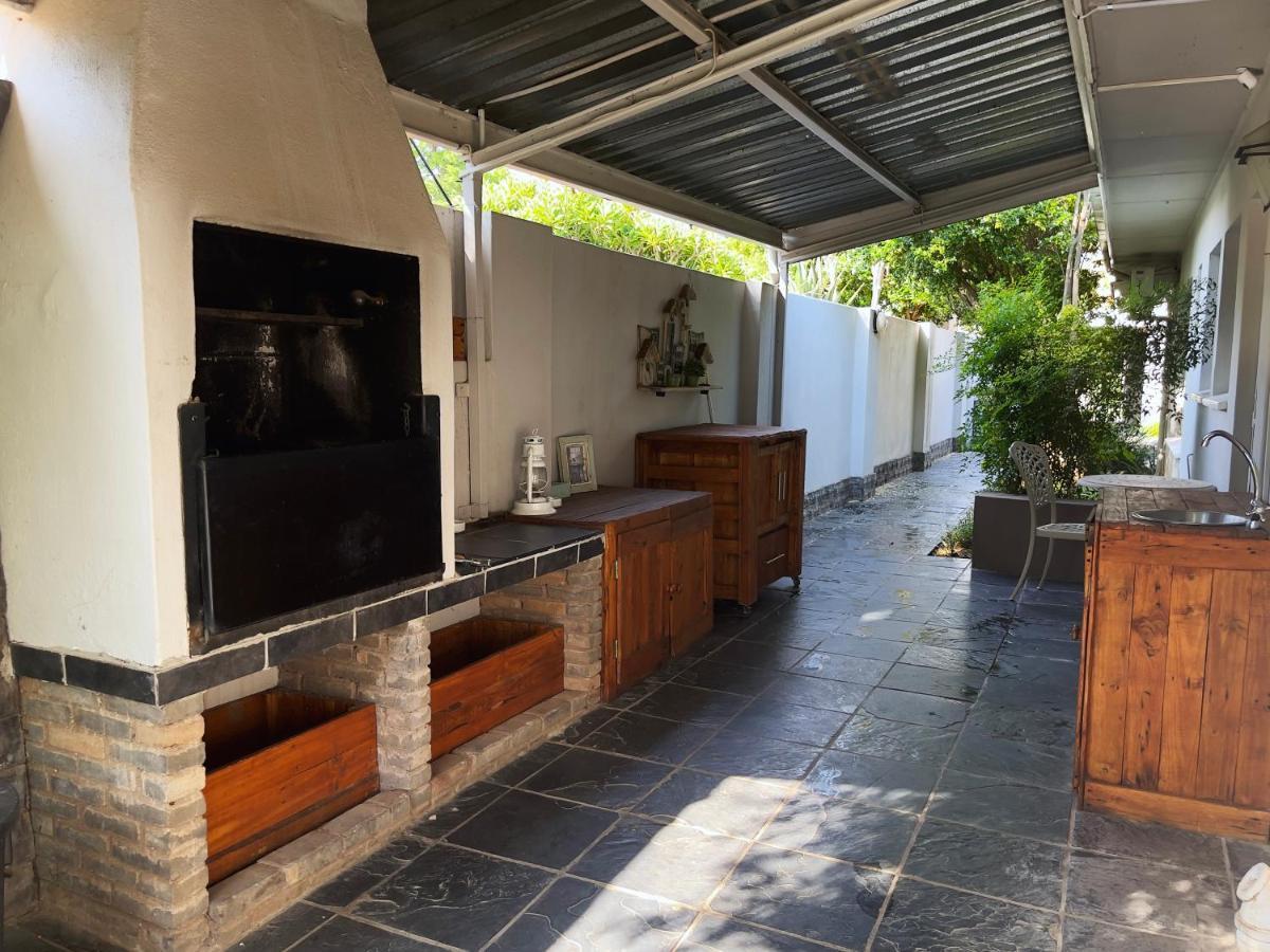 Border Close Guesthouse Upington Kültér fotó