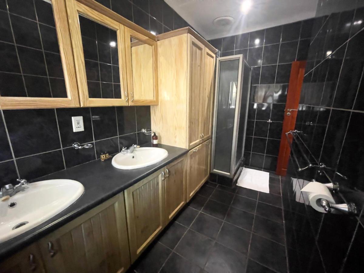 Border Close Guesthouse Upington Kültér fotó